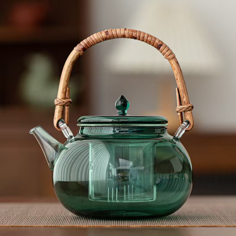 Şüşə qabınıza necə qulluq etmək olar