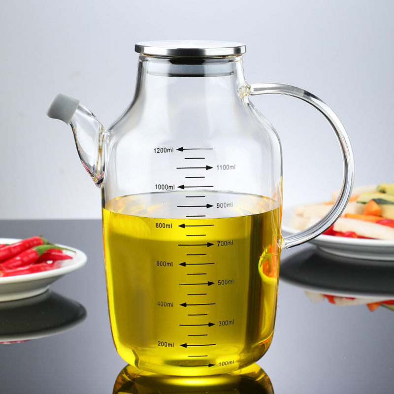 Şüşə yağı şüşəsi təmizləmək asandır?